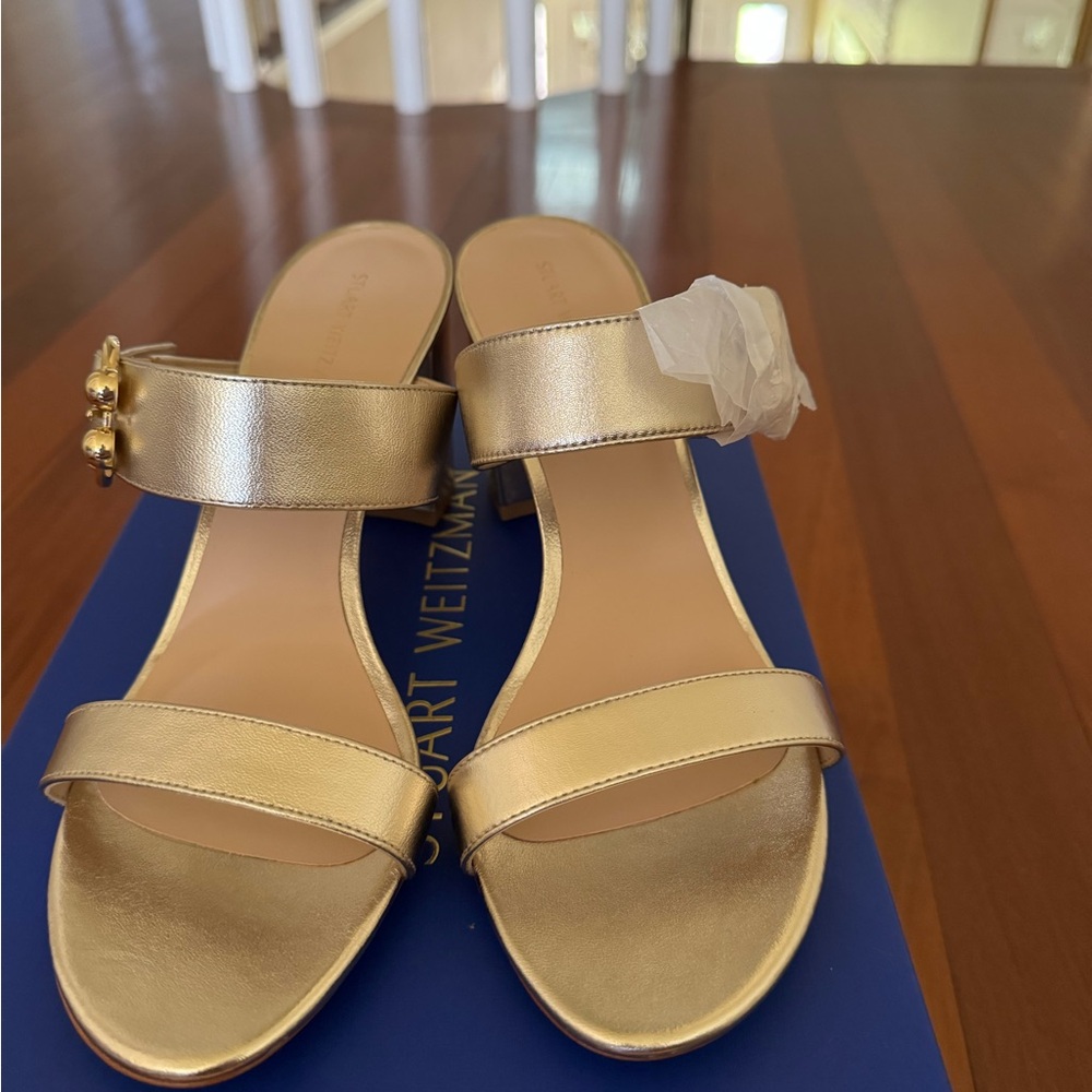 Stuart Weitzman Metallic Gold Heeled Sandals size9.5. NWT